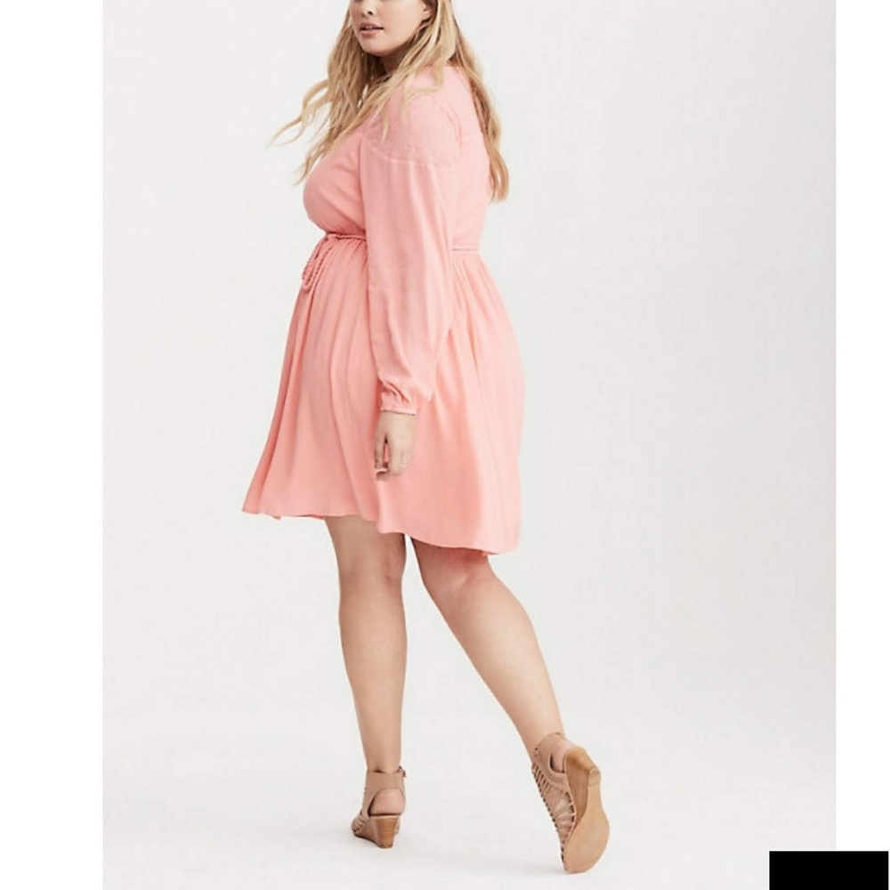 Torrid Skater Dress Embroidered Size 2X - Picture 2 of 8